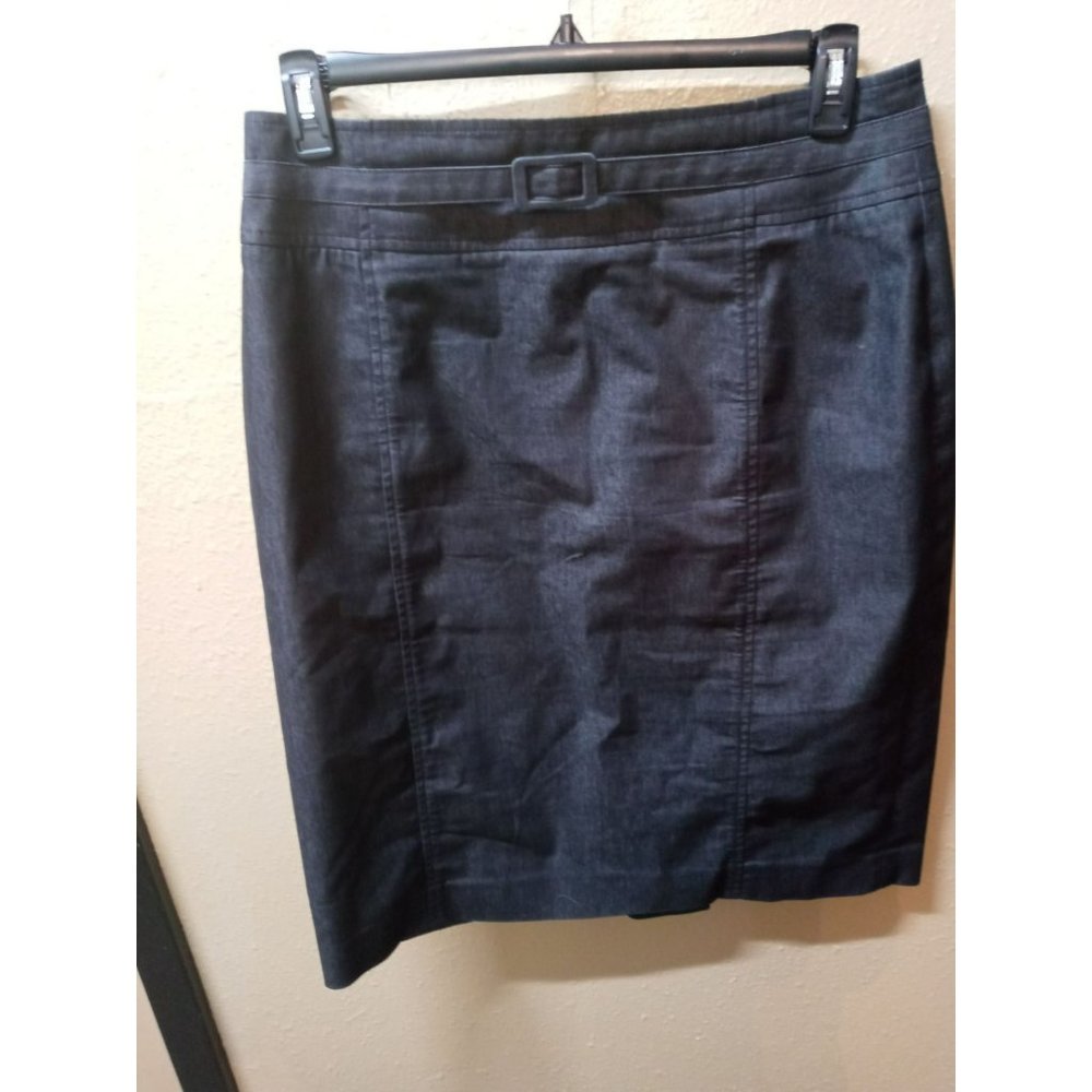 Classiqu esentier black jean skirt size 14